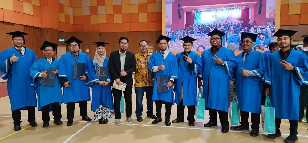 Graduates of the Professional Diploma in Blockchain Engineering at UMPSA